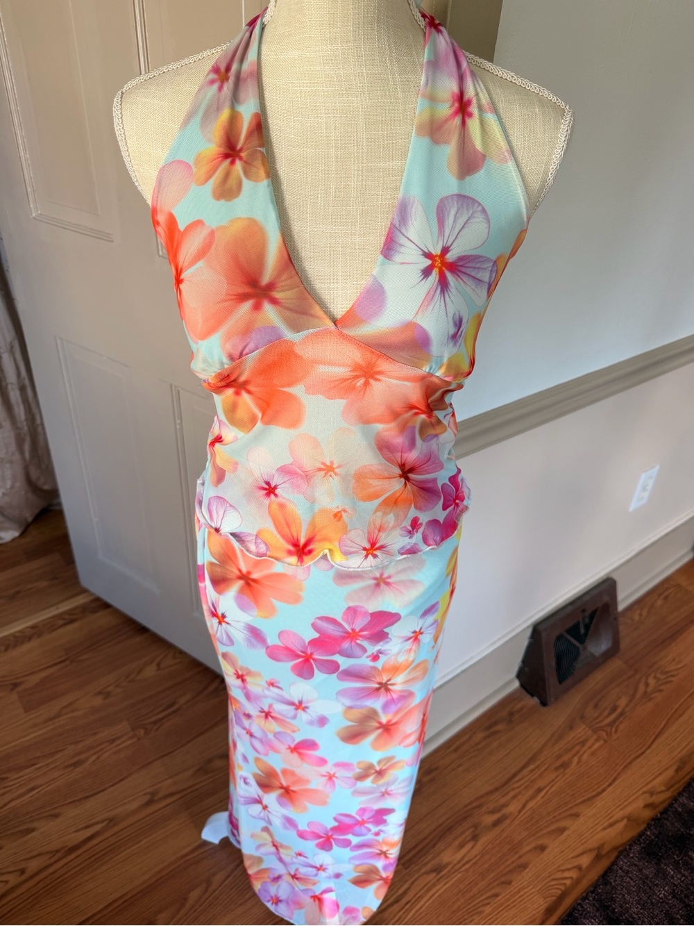 Floral Halter Top & Skirt Aqua Coral 2 Pcs Size Medium NWT